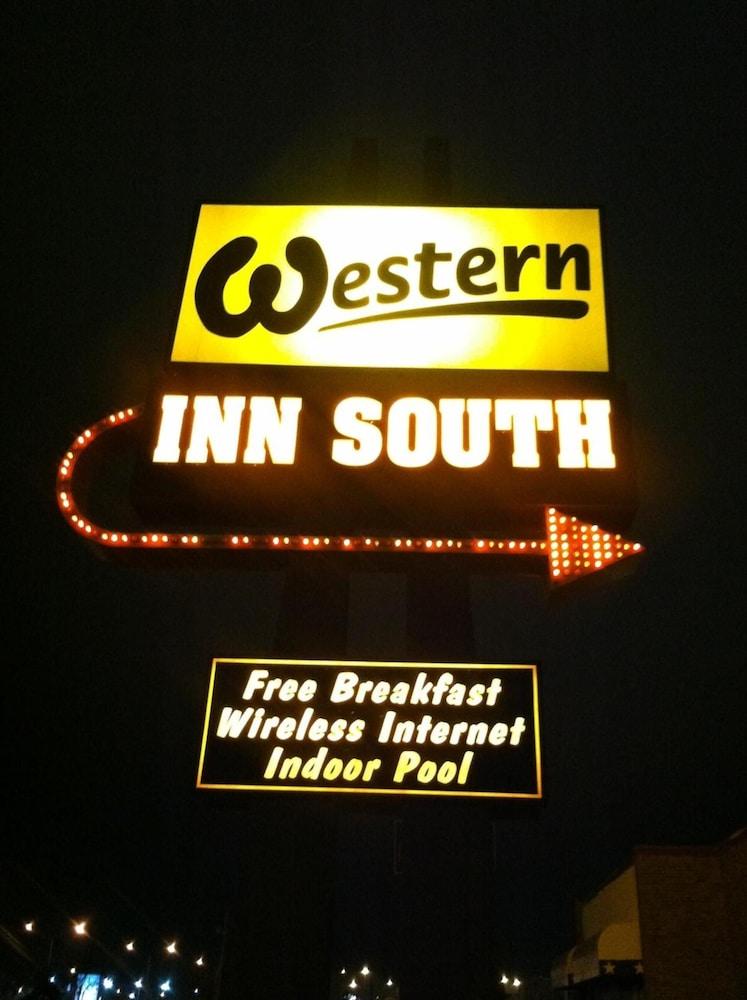 Western Inn South Карні Екстер'єр фото